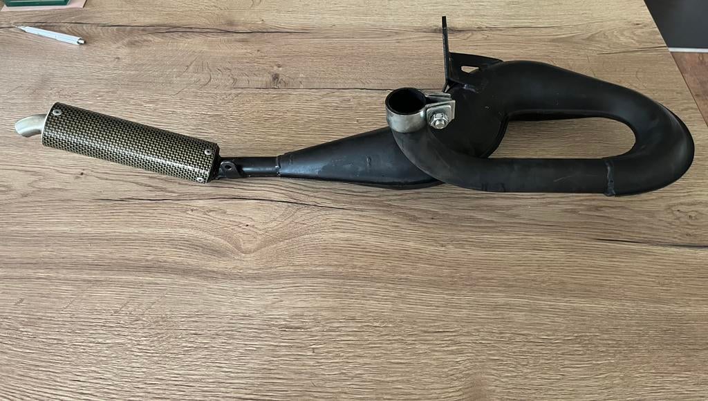 Vespa px uitlaat 125-177 simonini race carbon, Ophalen, Zo goed als nieuw, Uitlaat