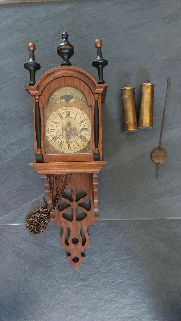 Friese staartklok - Antieke wandklok, Antiek en Kunst, Antiek | Klokken, Ophalen of Verzenden