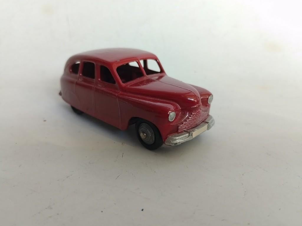 Standard Vanguard, Dinky Toys Engeland   nr 40E, Ophalen of Verzenden, Zo goed als nieuw, Auto, Dinky Toys