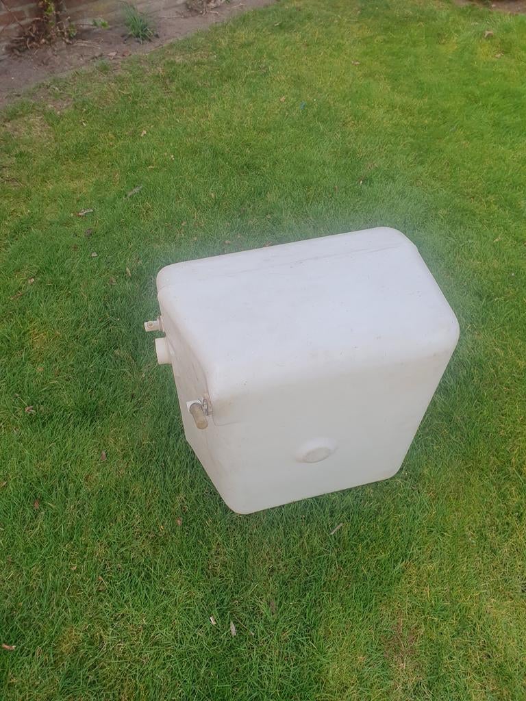 Watertank voor camper of caravan. Maten48cm56cm30cm, Ophalen of Verzenden