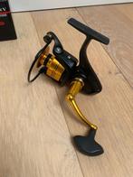 Nieuwe Penn Spinfisher V 3500 molen, 6 lagers, Molen, Nieuw, Ophalen of Verzenden, Penn