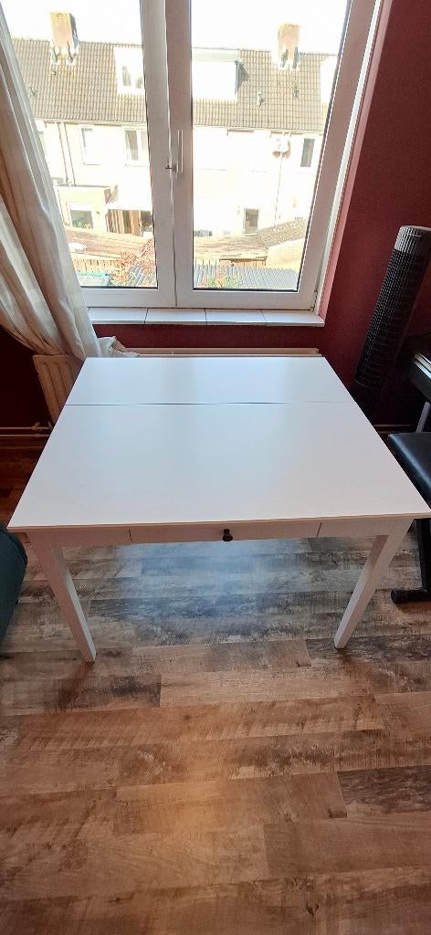 Kleine Ikea keukentafel, Huis en Inrichting, Tafels | Eettafels, Gebruikt, 50 tot 100 cm, 50 tot 100 cm, Vier personen, Vierkant