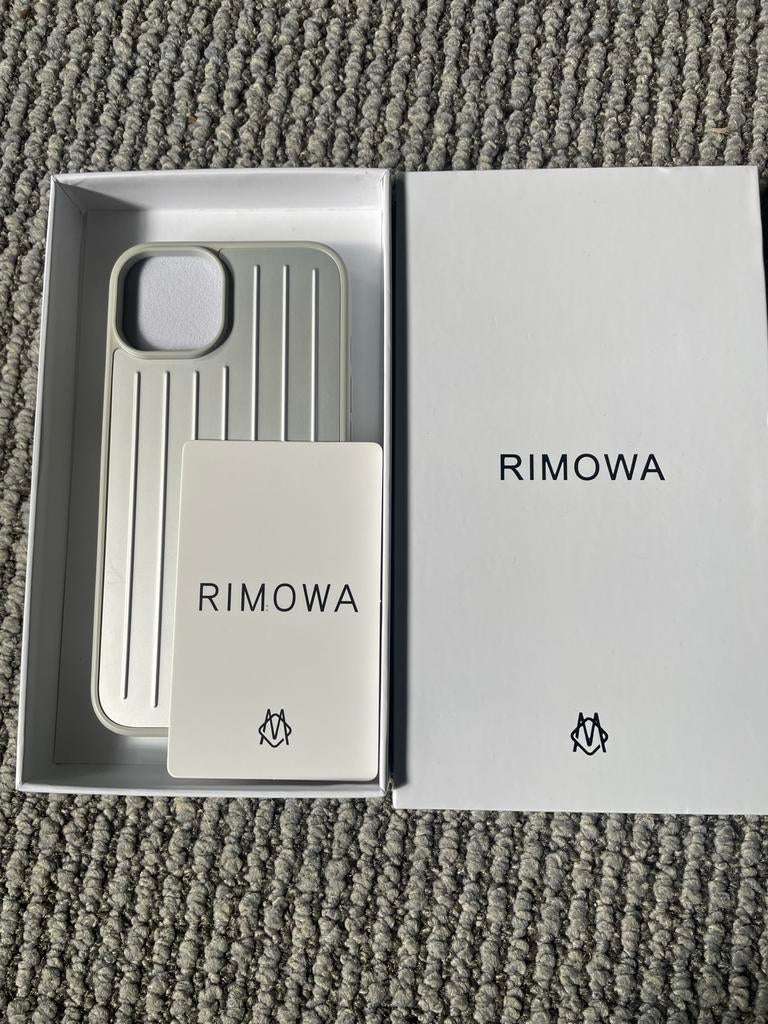 Rimowa telefoon hoesje iPhone 12 (Pro), Kunststof, Nieuw, Hoesje of Tasje, Ophalen of Verzenden