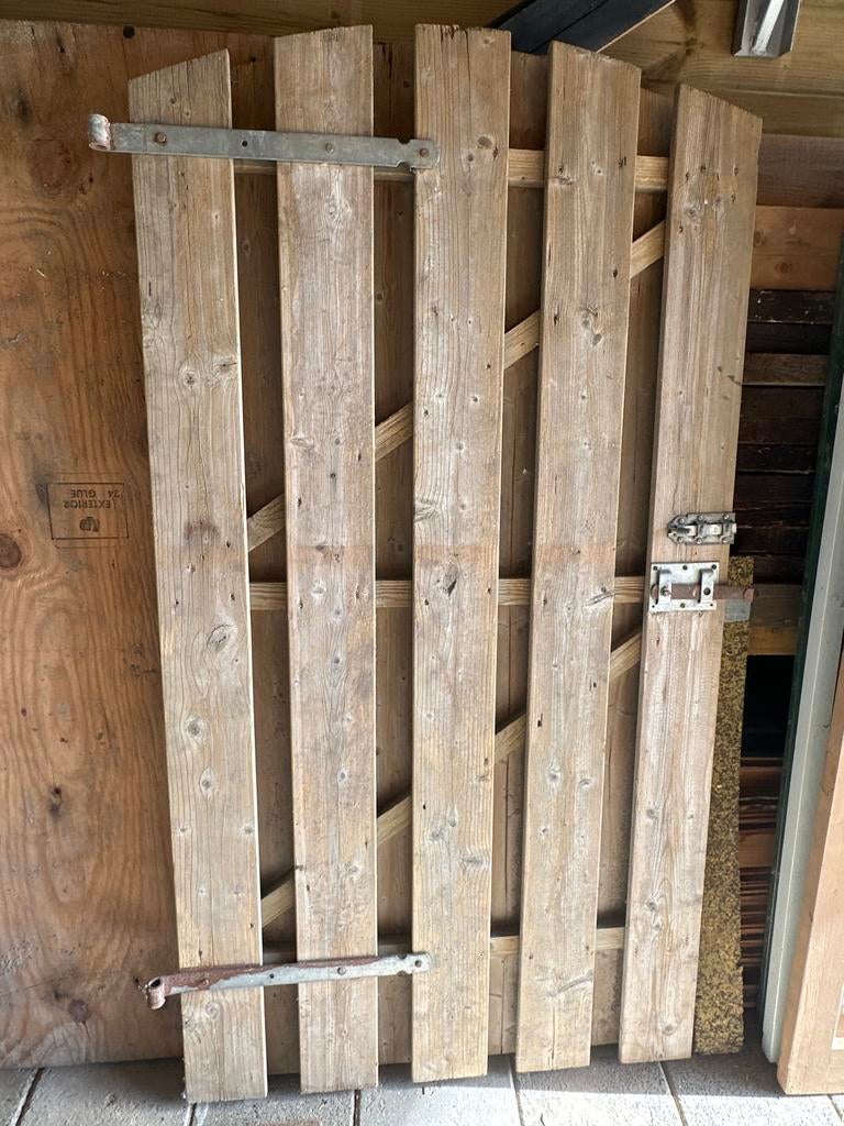 Stevige houten poortdeur voor tuin of erf, Tuin en Terras, Tuinpoorten, Ophalen, Gebruikt, Minder dan 100 cm, Looppoort