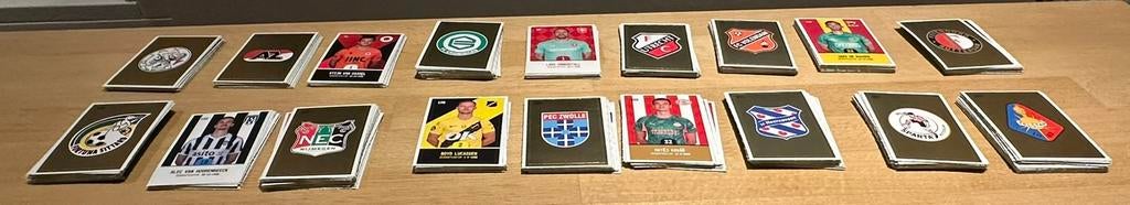 Heel veel verschillende Plus voetbal(XXL)stickers &tatoeages, Plus, Ophalen of Verzenden