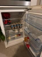 Inbouw koelkast AEG - 2 jaar oud, kan nog een ronde mee, Witgoed en Apparatuur, Ophalen, 150 tot 200 liter, 120 tot 140 cm, 45 tot 60 cm