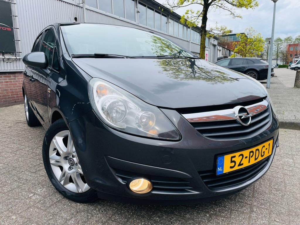 Opel Corsa 1.2-16V '111' Editn Autom 15' LMV AIRCO TREKHAAK, Auto's, Opel, Bedrijf, Te koop, Corsa, ABS, Airbags, Airconditioning