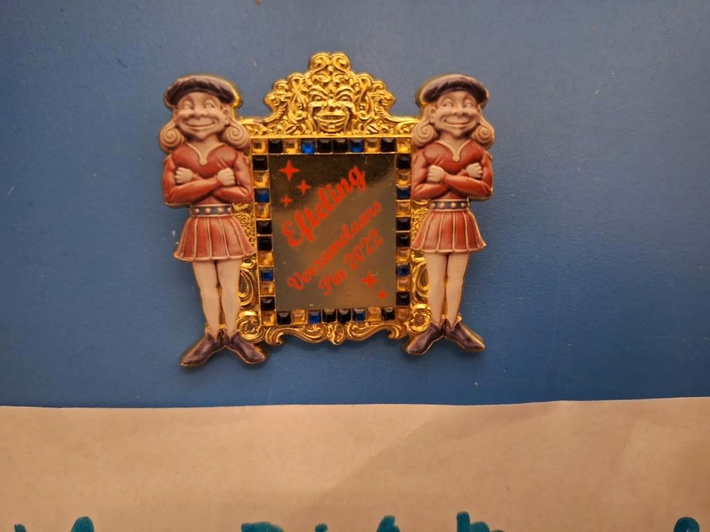 Efteling Pinverzamelaars 2022 spiegel pin, Verzamelen, Efteling, Ophalen of Verzenden, Nieuw, Button of Speldje