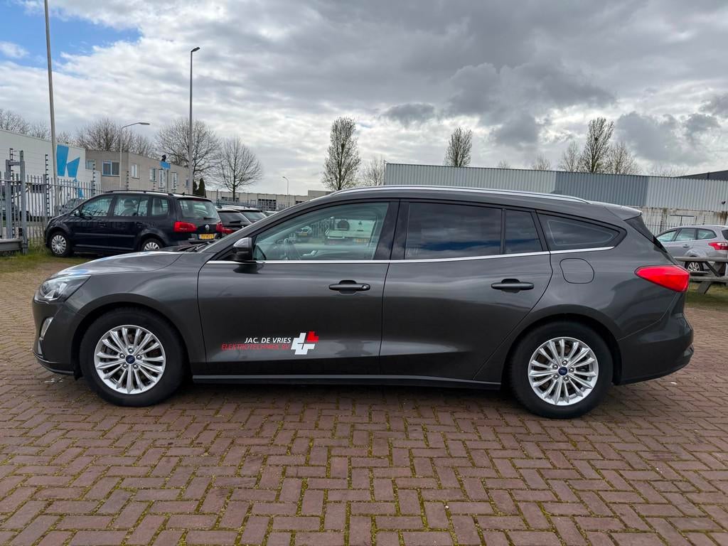 Ford Focus Wagon 1.5 EcoBlue Titanium Business Export, Auto's, Stof, Gebruikt, 4 cilinders, Origineel Nederlands