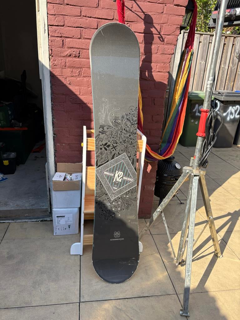 K2 snowboard met O'Neill tas, Sport en Fitness, Snowboarden, Ophalen of Verzenden, Gebruikt, Board
