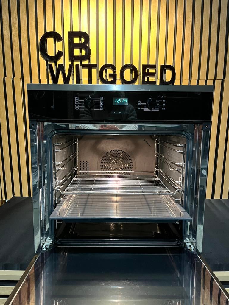 Luxe Miele solo oven met alle toebehoren, Ophalen, Hete lucht, 60 cm of meer, Zo goed als nieuw