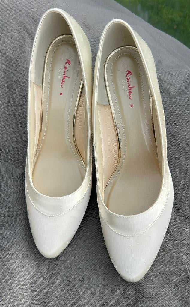 Rainbow club trouw schoenen ‘’Nicole’’ ivoor kleur 41/8, Kleding | Dames, Schoenen, Ophalen of Verzenden, Nieuw