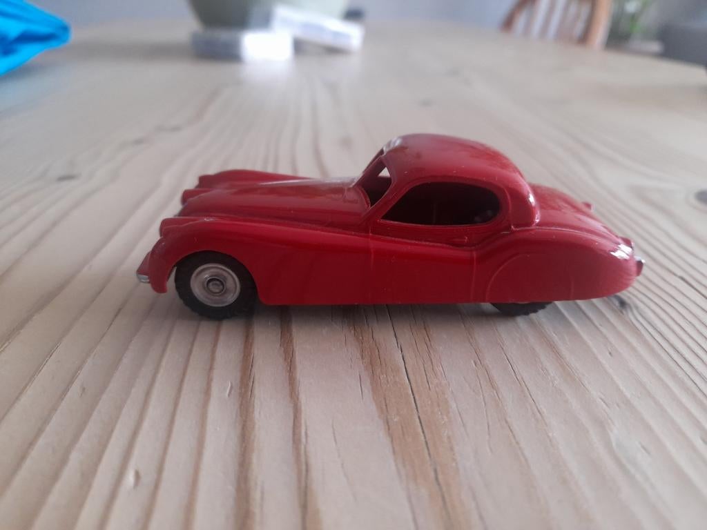 Dinky toys Jaguar XK120, Hobby en Vrije tijd, Modelauto's | 1:43, Ophalen of Verzenden, Gebruikt, Auto, Dinky Toys