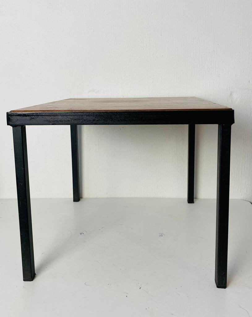 Teak houten bijzettafel / plantentafeltje , jaren 60, Ophalen of Verzenden