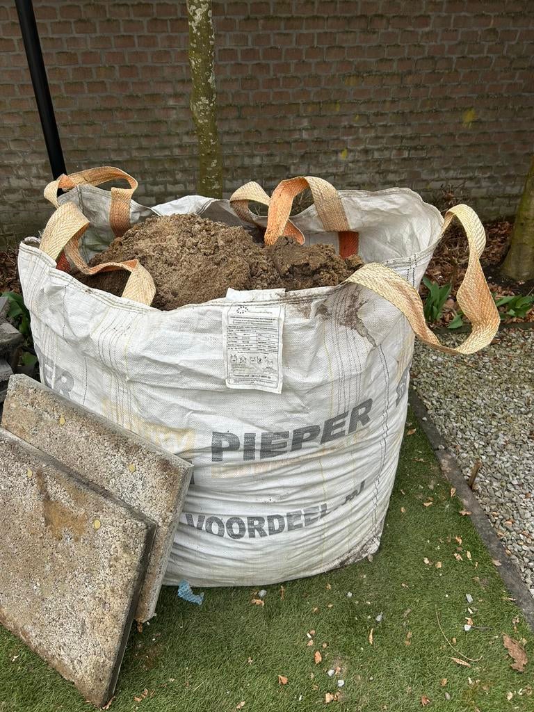 1 kuub ophoogzand / stopzand gratis, Tuin en Terras, Ophalen, Ophoogzand