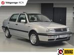 Volkswagen Vento 1.8 GL // 46.000 km // LEDER // OPEN DAK //, Auto's, Automaat, Stoelverwarming, Gebruikt, 4 cilinders