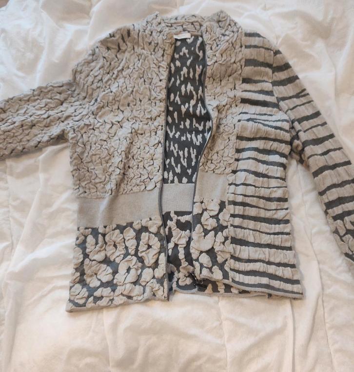 Patchwork vest van Monari, Kleding | Dames, Truien en Vesten, Zo goed als nieuw, Ophalen