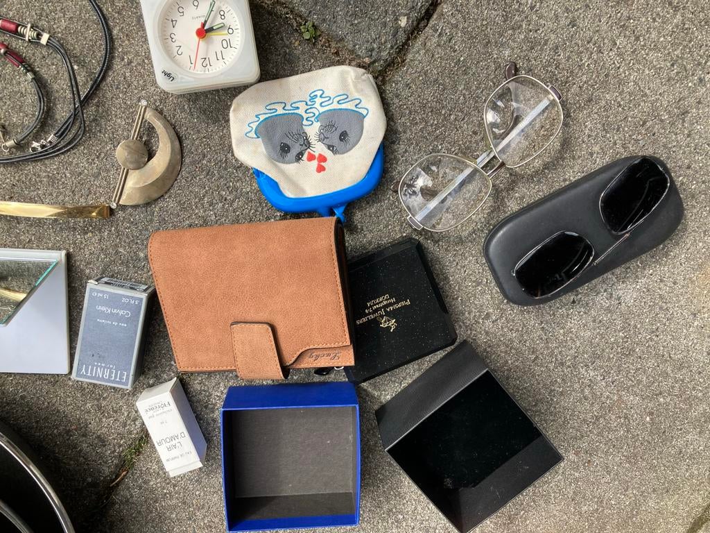 Rommelmarkt spullen, Ophalen, Gebruikt