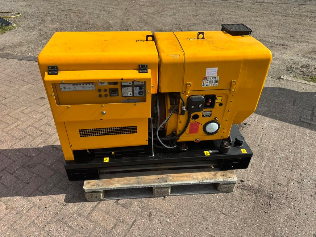 16 KVA aggregaat 230/400V Hatz silent diesel generator 860 u, Ophalen, Dieselolie, Geluidgedempt, Zo goed als nieuw
