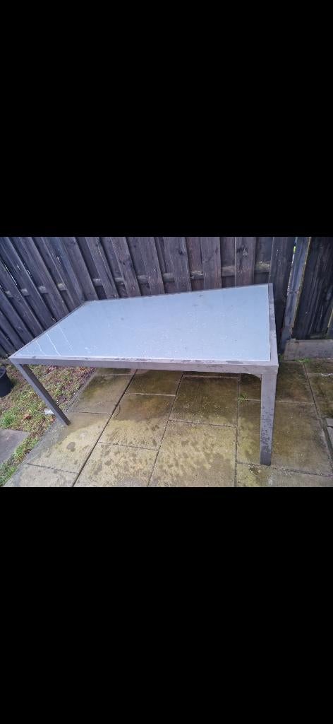 Gratis tuintafel op te halen, Ophalen, Gebruikt, Rechthoekig