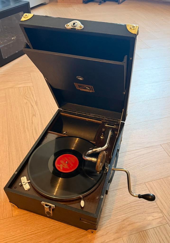 His masters voice koffer grammofoon grammofoonspeler, Ophalen