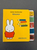 Nijntje labelboekje kleuren - Dick Bruna, Ophalen of Verzenden, Zo goed als nieuw, Uitklap-, Voel- of Ontdekboek, 0 tot 6 maanden