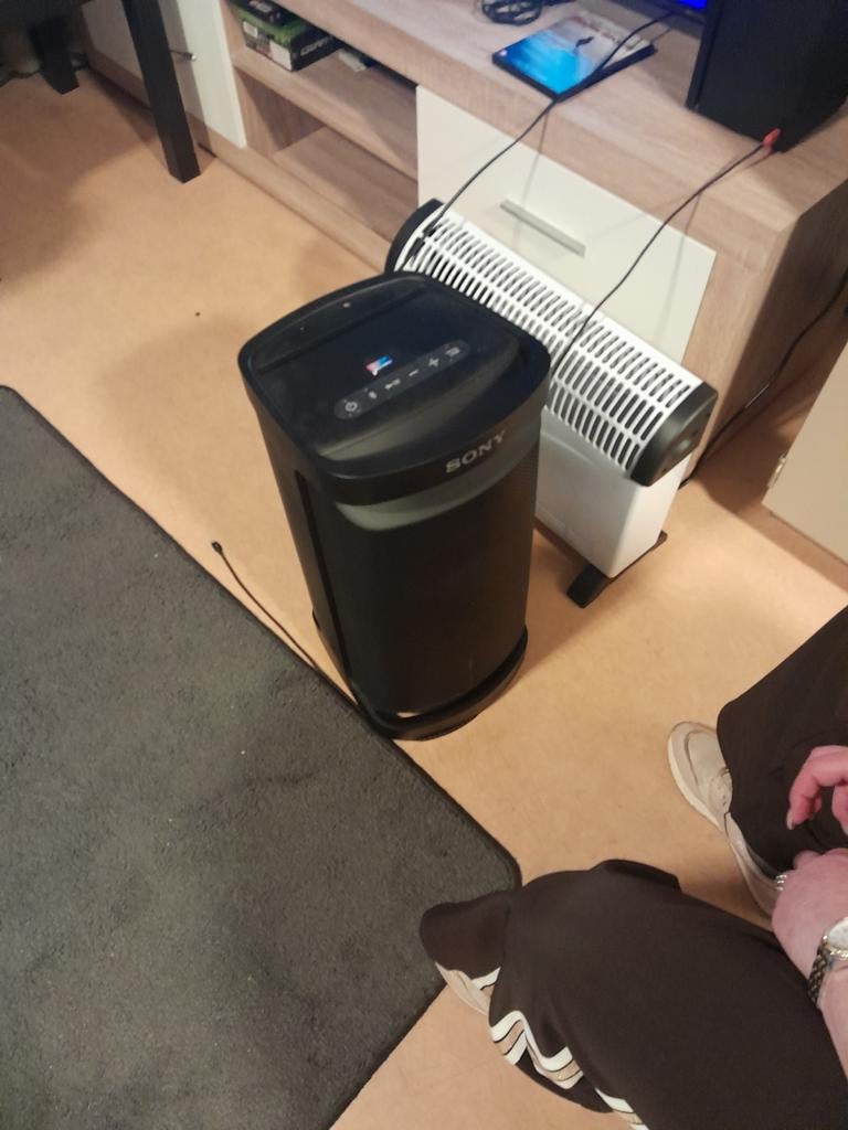 Sony Bluetooth Speaker Box - mega bass, Audio, Tv en Foto, Luidsprekers, Overige typen, Ophalen of Verzenden, Zo goed als nieuw