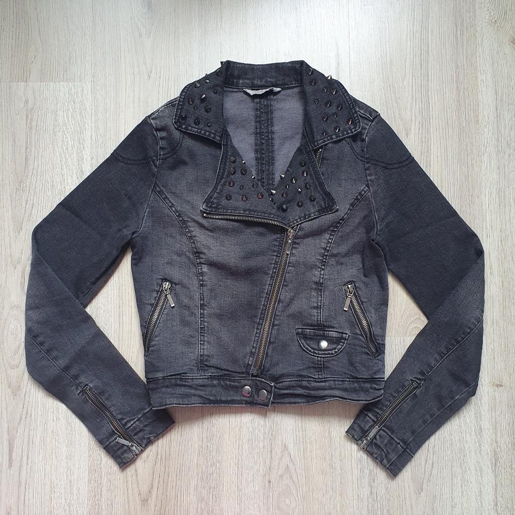 Spijkerjasje met studs maat XS, Meisje, MNG, Ophalen of Verzenden, Zo goed als nieuw