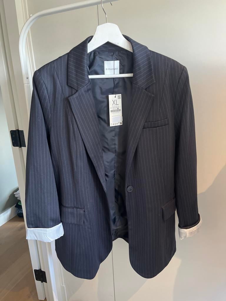 Stradivarius blazer met krijtstreep XL, Kleding | Dames, Jasjes, Kostuums en Pakken, Blauw, Maat 46/48 (XL) of groter, Nieuw, Ophalen of Verzenden