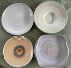 Vier schaaltjes Nederlandse art pottery, Ophalen of Verzenden