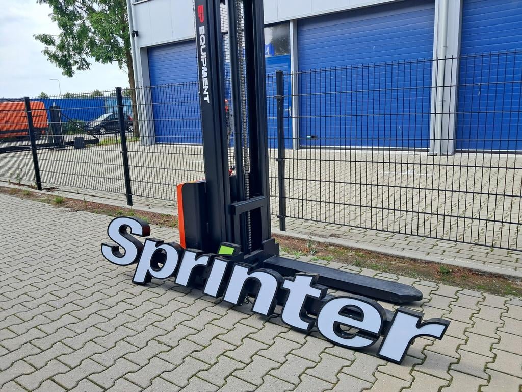 Sprinter Lichtbak 250cm voor Mercedes Sprinter Liefhebber!, Ophalen, Eu, Gebruikt, Eu
