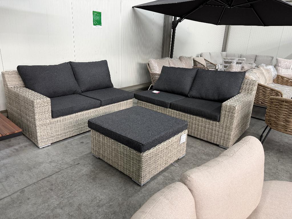 Nashville luxe hoek loungeset wicker 255x255cm, Ophalen, 5 zitplaatsen, Bank, Zo goed als nieuw