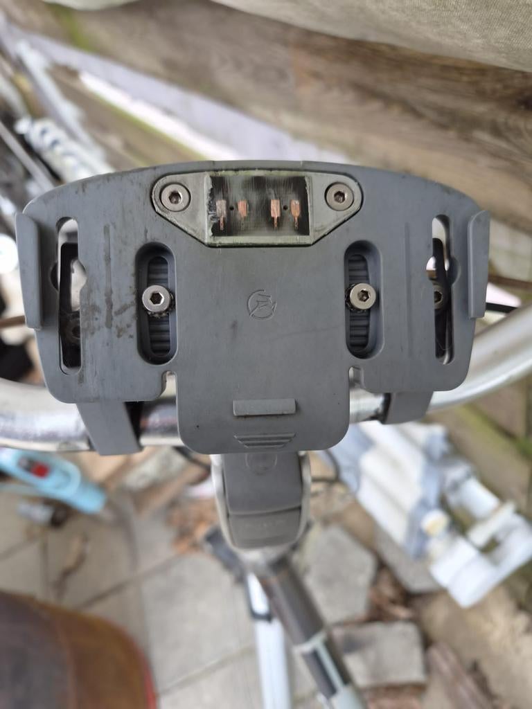 Displayhouder gezocht, Ophalen of Verzenden, Gebruikt, Onbekend