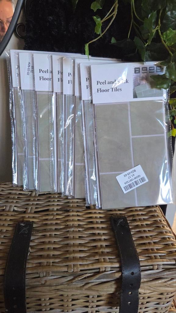 8 pakken wand en vloer plaktegels, 60 cm of meer, Nieuw, Ophalen of Verzenden, 10 m² of meer