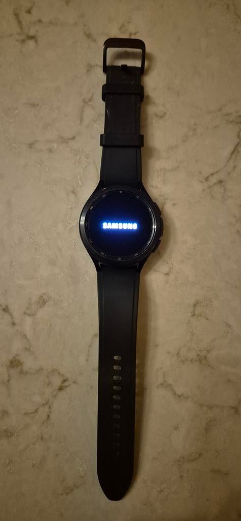 Samsung Galaxy Watch 4 Classic - 46mm, Sieraden, Tassen en Uiterlijk, Smartwatches, Ophalen, Gebruikt, Zwart, Samsung