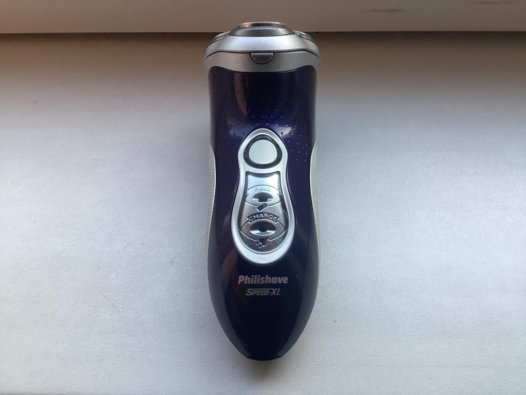 Philips scheerapparaat, Witgoed en Apparatuur, Persoonlijke-verzorgingsapparatuur, Zo goed als nieuw, Scheren en Epileren, Ophalen of Verzenden