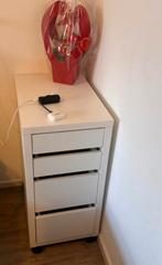 Bureau met lades van IKEA, Huis en Inrichting, Kasten | Ladekasten, Ophalen, 50 tot 100 cm, Zo goed als nieuw, 3 of 4 laden