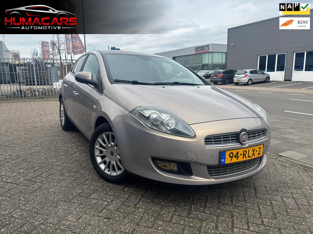 Fiat Bravo 1.4 MultiAir Business|Nap|Airco|Cruise|Navi, Voorwielaandrijving, Euro 5, Gebruikt, 4 cilinders