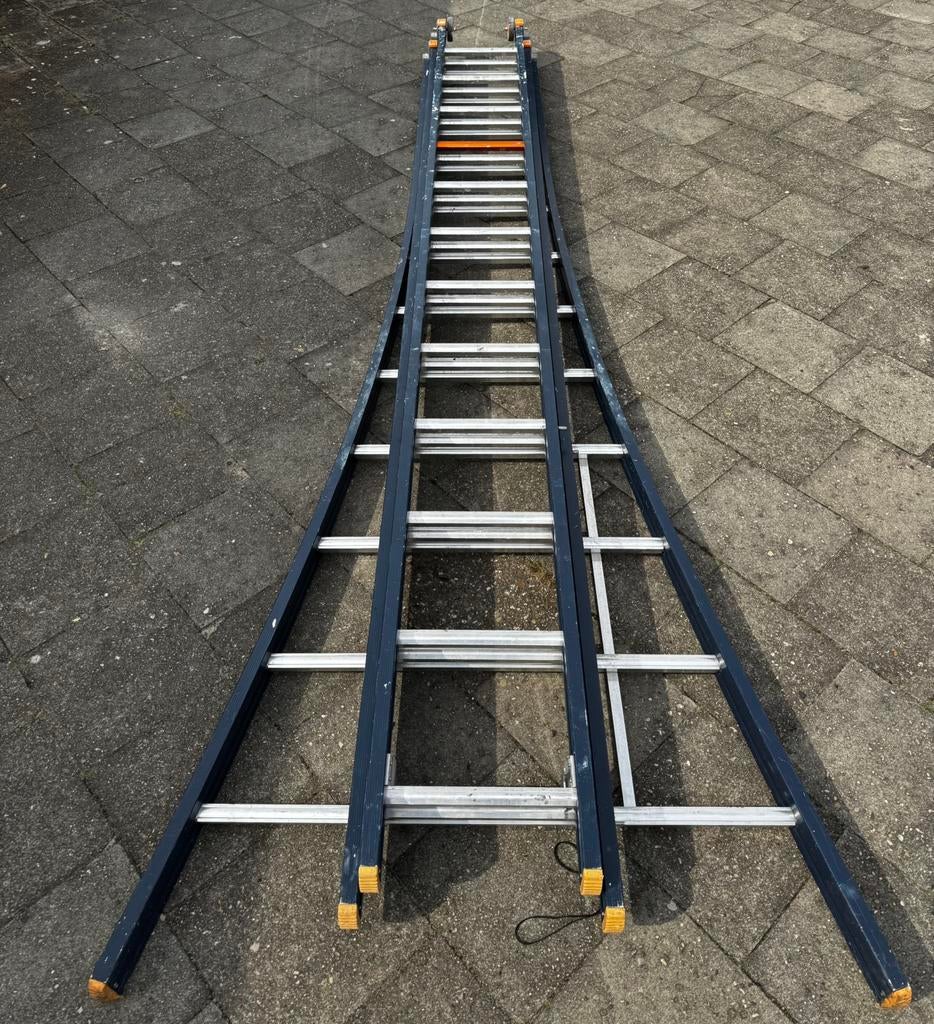 Wienesse 3-delige ladder - Veilig en veelzijdig, Doe-het-zelf en Verbouw, Ladders en Trappen, Ophalen, Gebruikt, Ladder, Opvouwbaar of Inschuifbaar