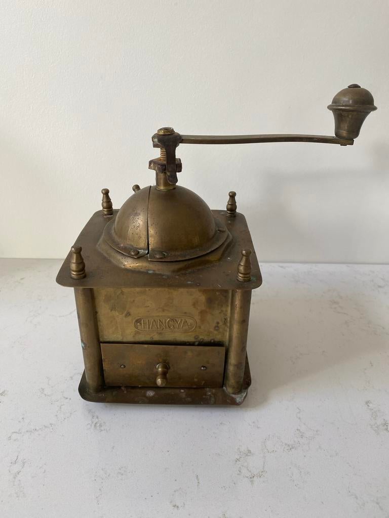 Messing koffiemolen HANGYA, Ophalen of Verzenden