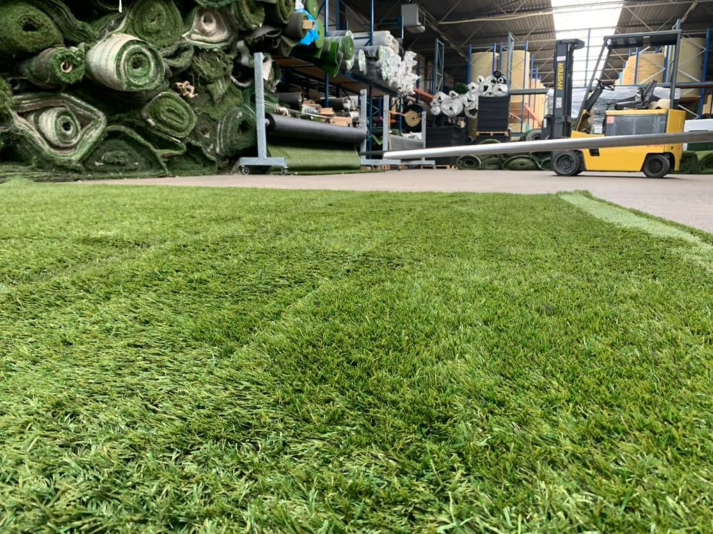 50m2 Kunstgras. Nog als nieuw! (4m x 12.5m) €400,-, Tuin en Terras, Gras en Kunstgras, Ophalen of Verzenden, Zo goed als nieuw