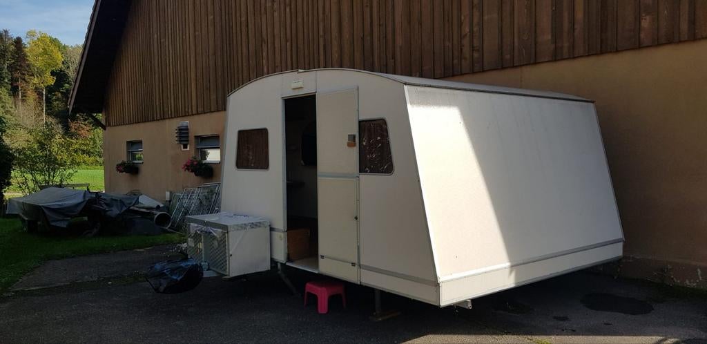 Rapido vouwcaravan, Ophalen