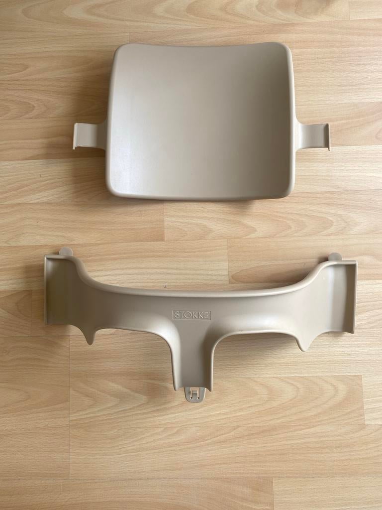 Stokke Tripp Trapp Baby Set - Beige €30,00, Ophalen, Zo goed als nieuw, Meegroeistoel, Afneembaar eetblad