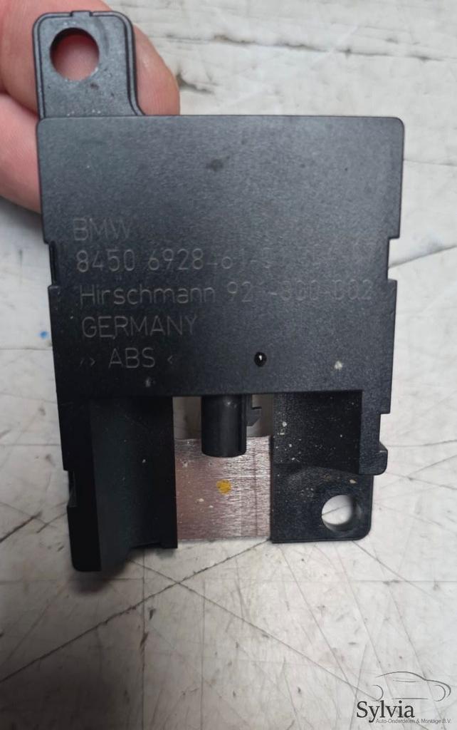 Bluetooth antenne module BMW 1 / 3 / 5 / 6 / 7 / X3 / X5 / X, Ophalen of Verzenden, -, -, -