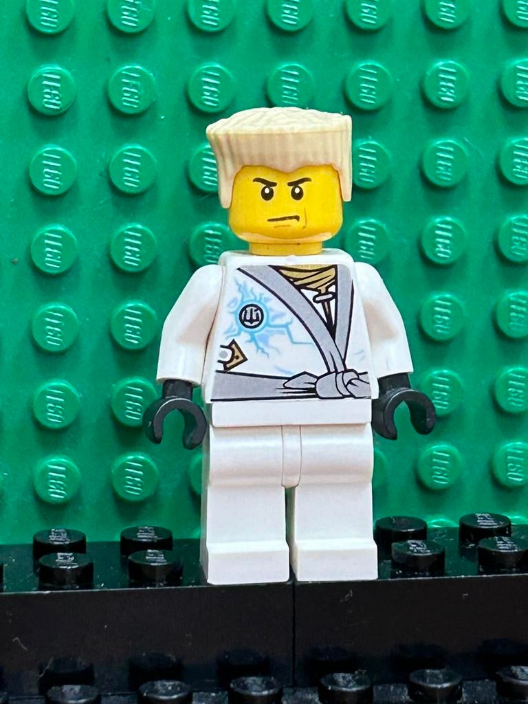 Ninjago: Zane- Rebooted white Ninja) blue-transparent techno, Kinderen en Baby's, Ophalen of Verzenden, Zo goed als nieuw, Minifiguur