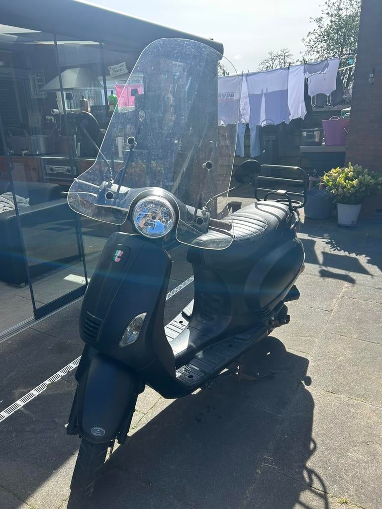 GTS Toscana scooter te koop, Gebruikt, Benzine, Ophalen, Overige merken