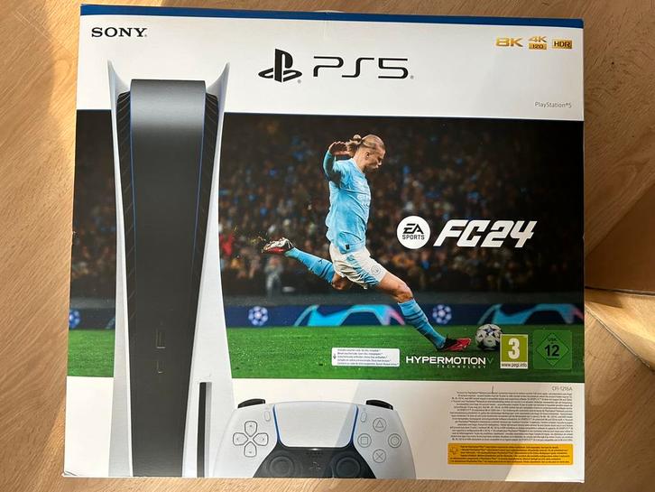 PS5 Disc Edition + 4 games – compleet in doos, Spelcomputers en Games, Spelcomputers | Sony PlayStation 5, Zo goed als nieuw, Ophalen of Verzenden