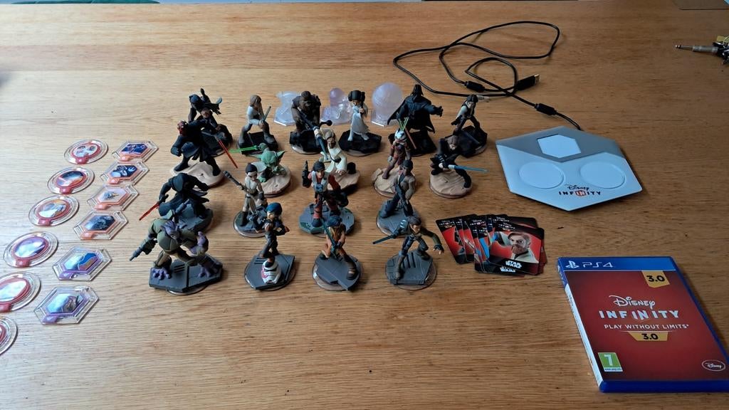 Complete Star Wars Disney Infinity 3.0 collectie voor de PS4, Spelcomputers en Games, Games | Sony PlayStation 4, Avontuur en Actie