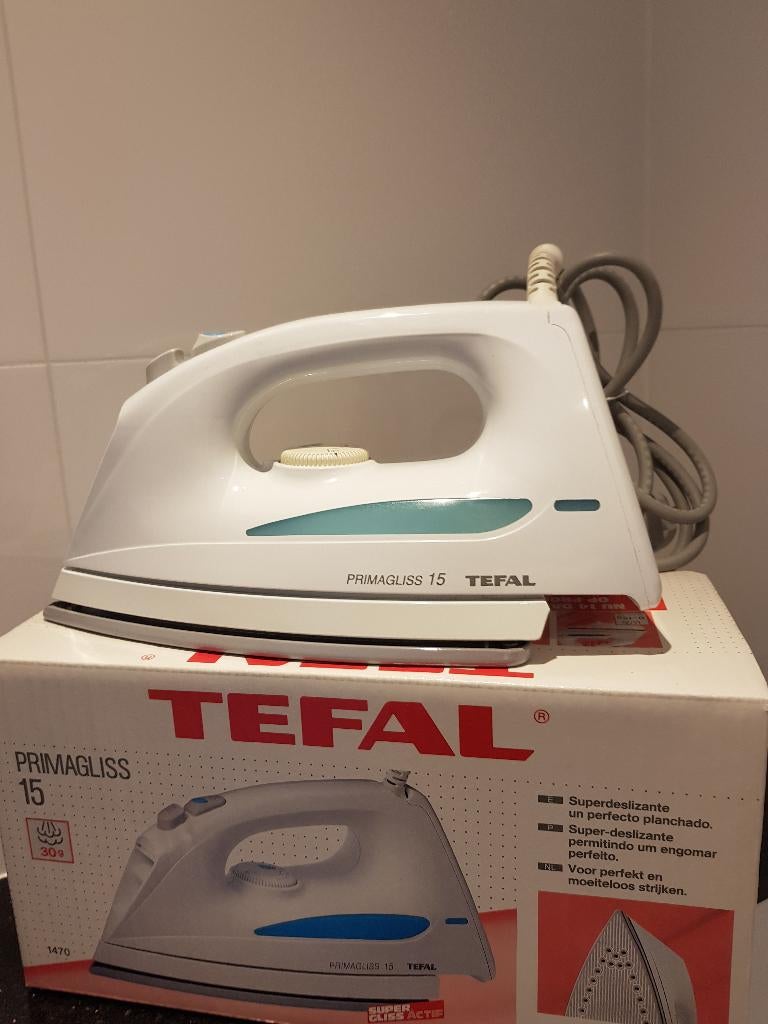 Te koop STOOMSTRIJKIJZER van TEFAL Primagliss15 nieuwstaat!!, Witgoed en Apparatuur, Strijkijzers en Strijkplanken, Ophalen of Verzenden