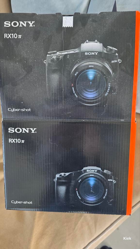 Sony RX10 IV - Krachtige Bridgecamera, Audio, Tv en Foto, Fotocamera's Digitaal, Ophalen of Verzenden, Zo goed als nieuw, Sony
